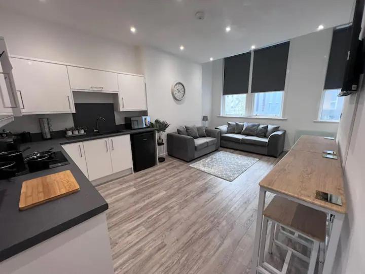 Monthly Stays Liverpool Eksteriør billede
